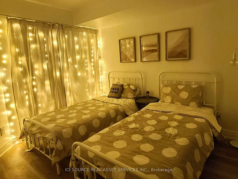 219 Fort York Blvd #611 — Photo 7