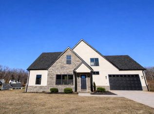1100 Live Oak Ct, Forest, VA