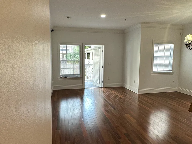 553 Water St — Photo 16