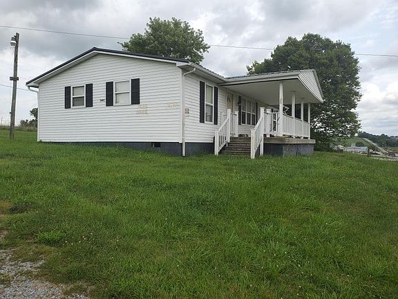 3rd image of 3685 Mount Carmel Rd