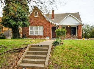 2600 S Adams St, Fort worth, TX 76110