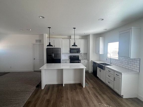 2nd image of 3335 N 424TH Avenue