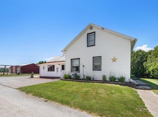 3604 Silver Creek Rd, Manitowoc, WI 54220