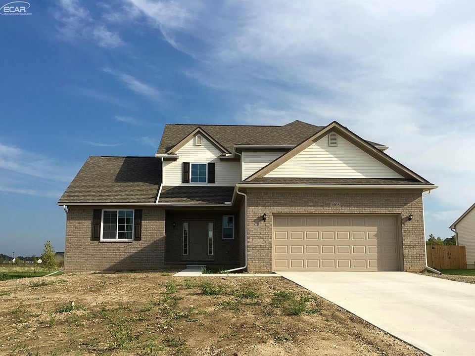 1st image of 1505 Woodlake Ln