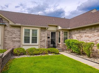 15453 Heather Ridge Trl, Clinton Township, MI 48038