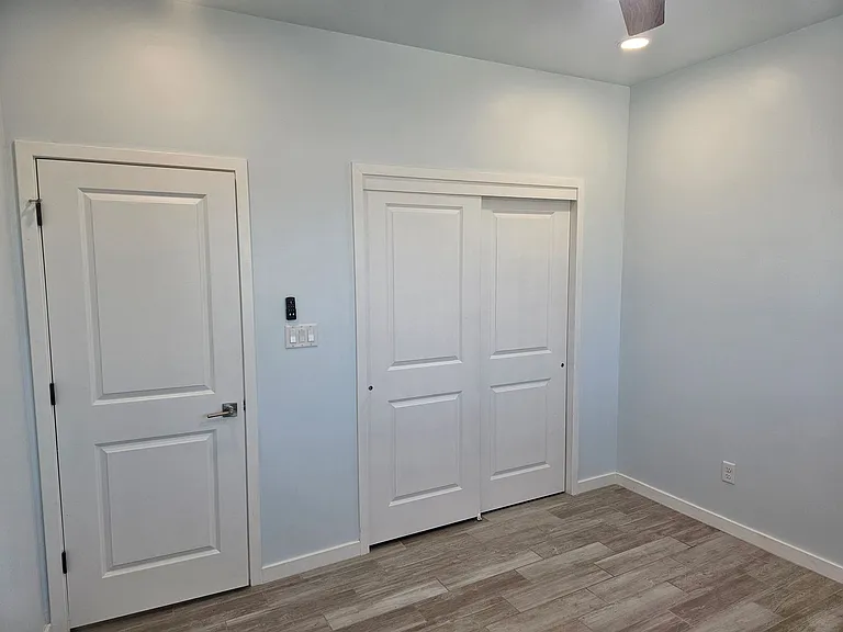 1598 N 9th Ave — Photo 35