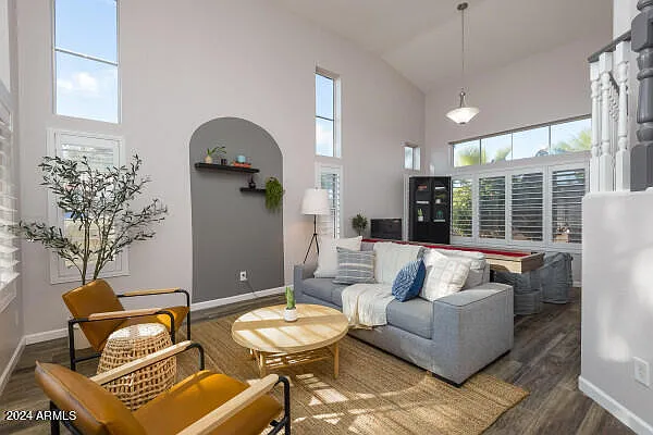 1568 E San Remo Ave — Photo 5