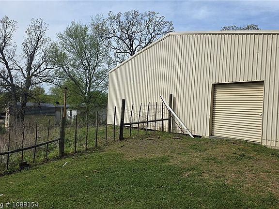 4th image of 38114 Harmon Rd