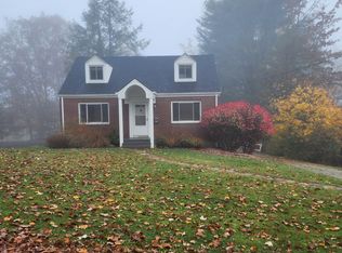 3218 Greenwald Rd, Bethel Park, PA 15102