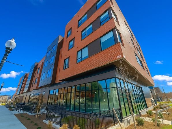 45 E Central St #202