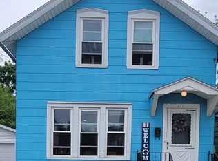 617 Chicago St, Manitowoc, WI 54220