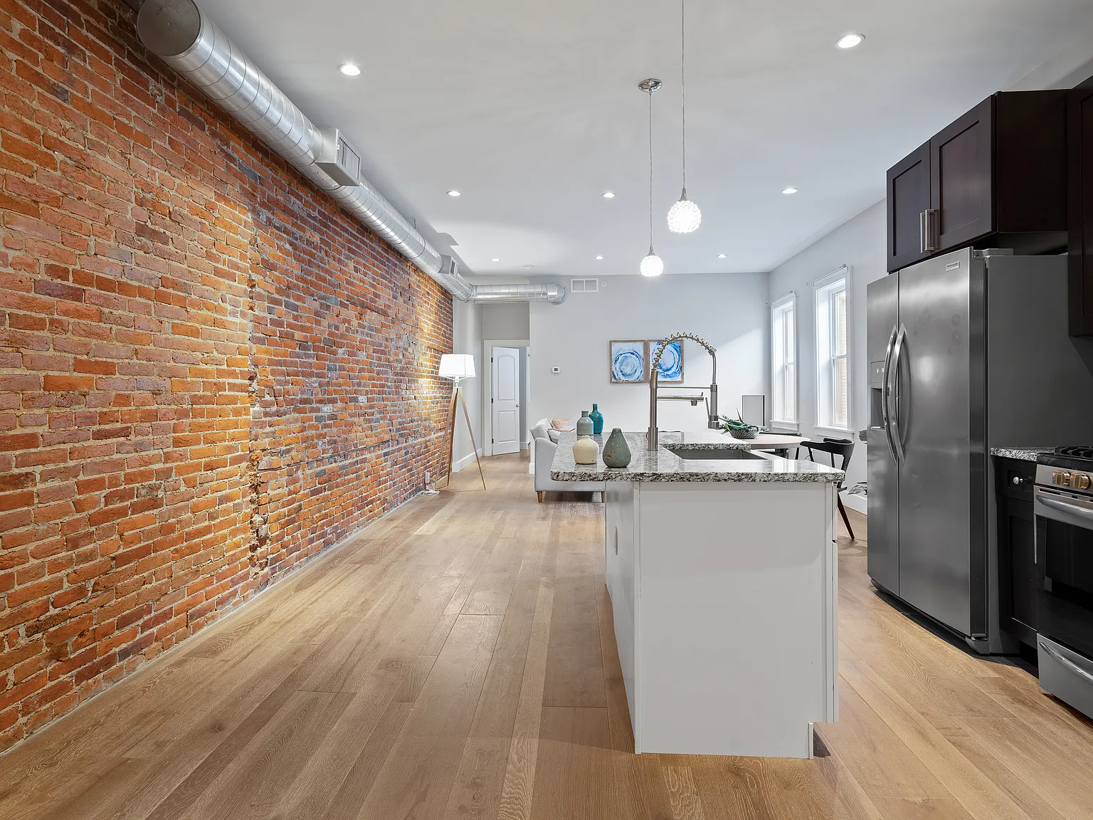 209-211 Walnut Street - 7 — Photo 4