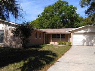 583 Silver Course Cir, Ocala, FL 34472