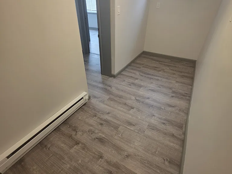 518 George St — Photo 4