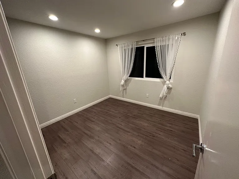 6975 Westleigh Pl — Photo 26