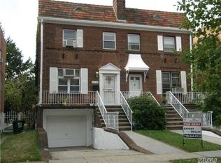 6832 Exeter St, Forest Hills, NY 11375