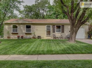 10012 England Dr, Overland Park, KS 66212