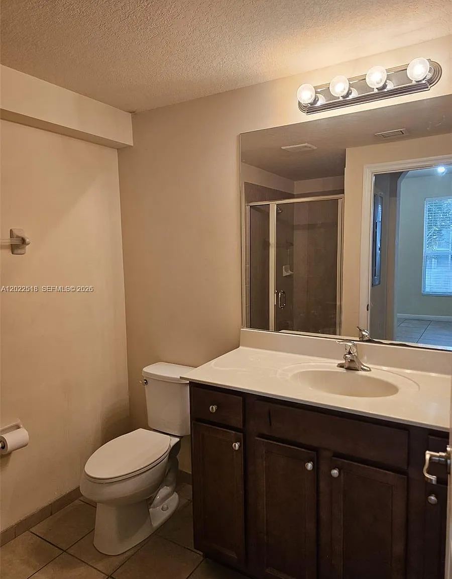 Kendall Commons Townhomes — Photo 3