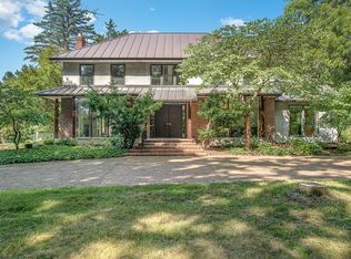 7801 N 46th St, Augusta, MI 49012