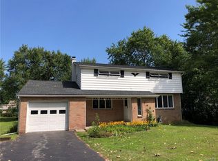 2090 Dodge Rd, East Amherst, NY 14051