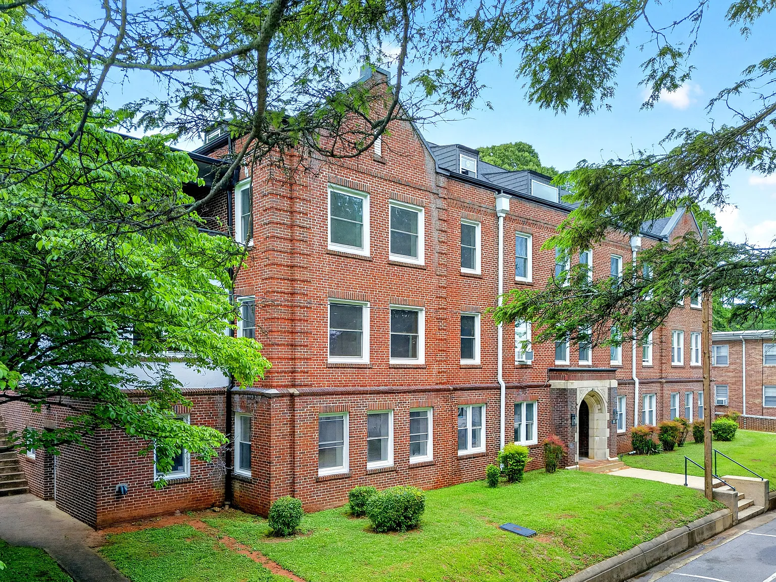 1 bed, 600 sqft, $950 — Photo 1