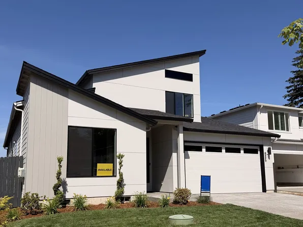 8325 N Hargrave St, Camas, WA 98607