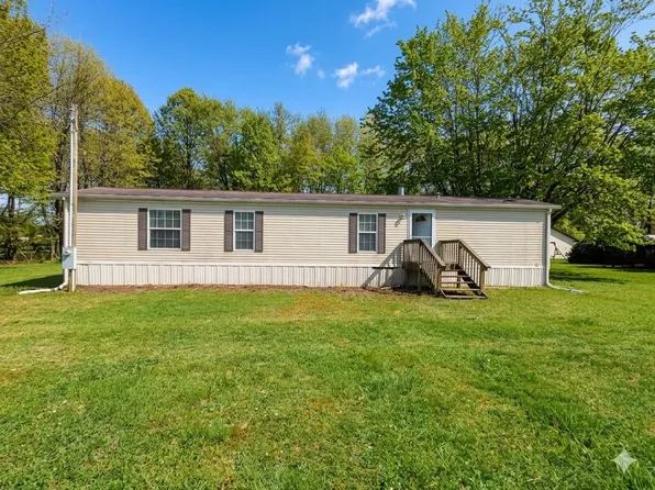 10554 Collins Dr, Espyville, PA 16424