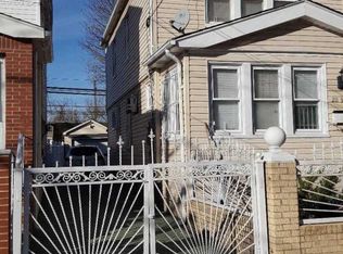 21133 99th Ave, Queens Village, NY 11429