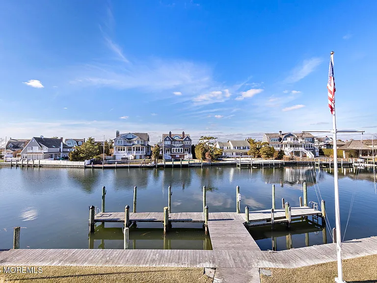 954 Barnegat Ln — Photo 110