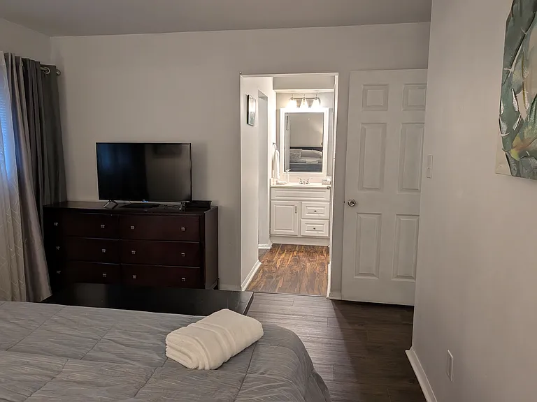 1291 Schaub Dr #D — Photo 10