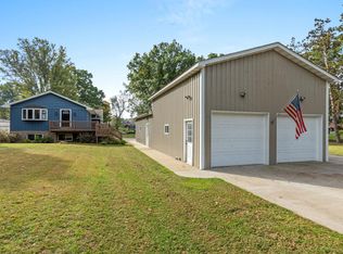 9304 I Dr S, Ceresco, MI 49033