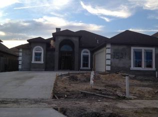 7521 Kingsland Dr, Corpus Christi, TX 78414