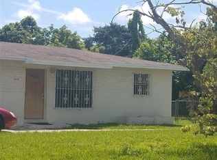 6831 SW 23rd St, Hollywood, FL 33023