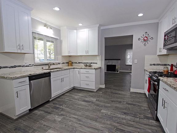 4th image of 1525 Brayton Ave