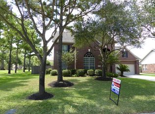 9414 Shadow Gate Ln, Houston, TX 77040