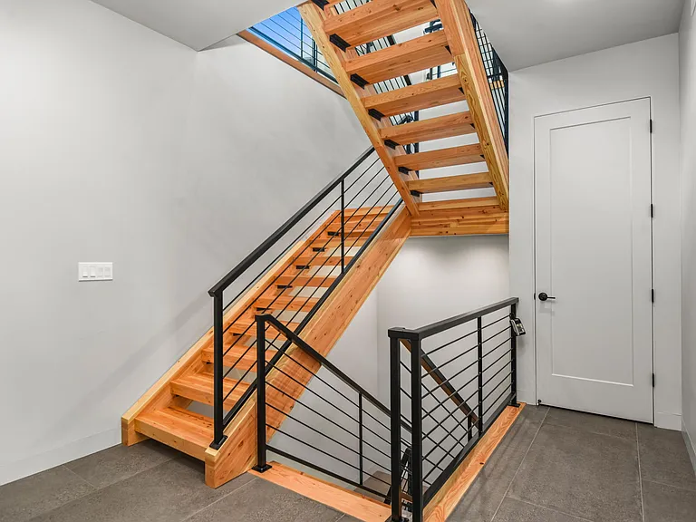 203 W Shoreline Ln — Photo 15