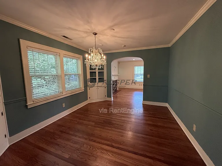 575 Elizabeth Ln W — Photo 19