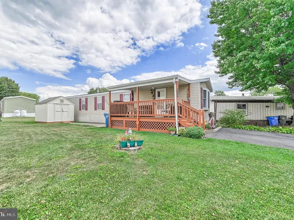421 Ginger Cir, York, PA 17402