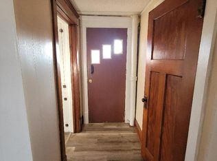 711 1/2 Main St, Ridgeway, WI 53582