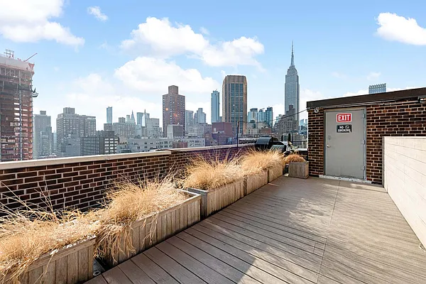 Sold by Compass | media 11