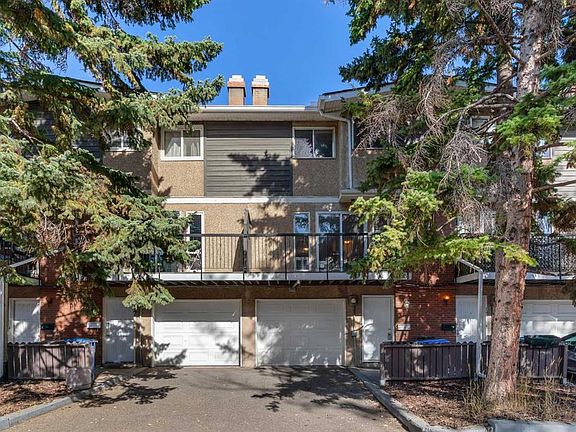 2nd image of 643 SW 4th Ave NE #16