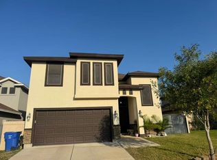 2705 Shetland Dr, Laredo, TX 78046