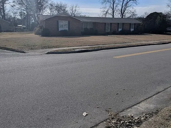 7705 Ensley Dr SW, Huntsville, AL 35802