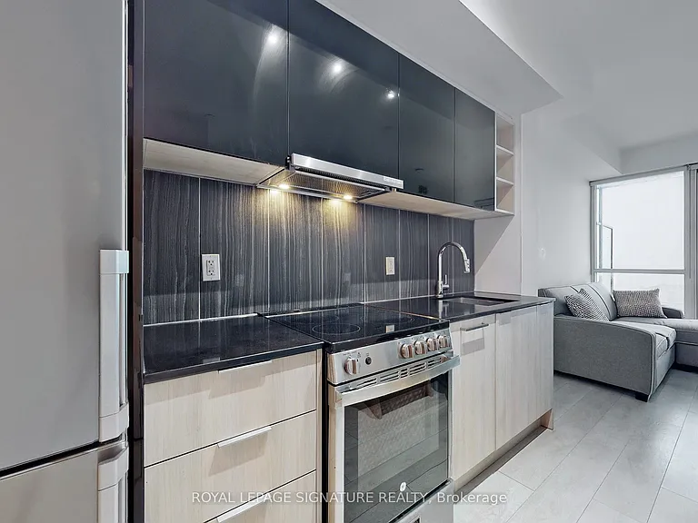 31 Tippett Rd #1517 — Photo 7