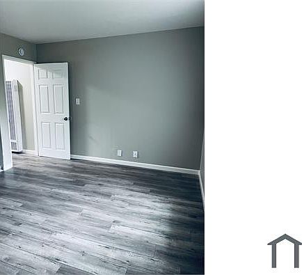4th image of 6640 Macarthur Blvd #H
