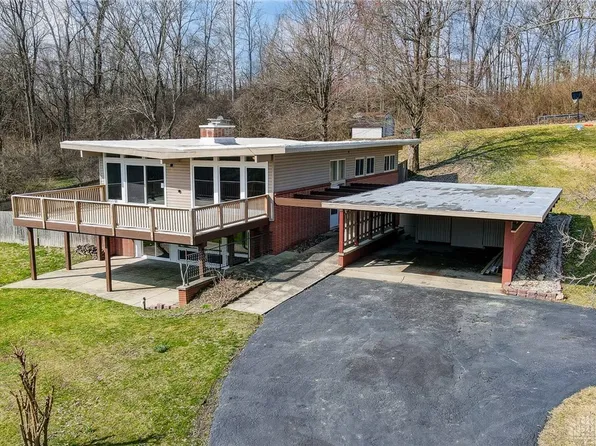 600 White Oak Dr, Springfield, OH 45504