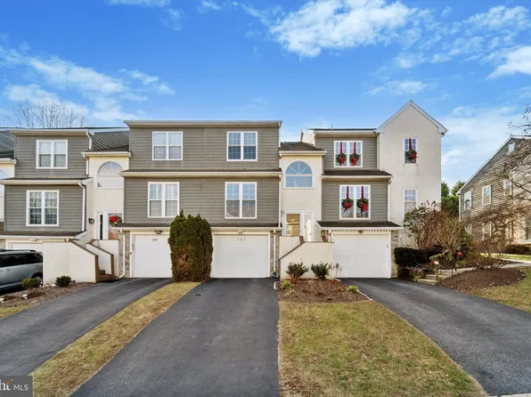 201 Moria Pl #201, Aston, PA 19014