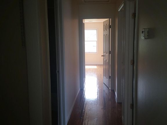 5th image of 10 Miller St #2