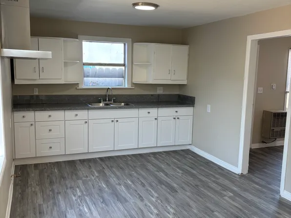 262 Bundren St, Oak View, CA 93022