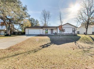 206 Grand Prix Dr, Crestview, FL 32536
